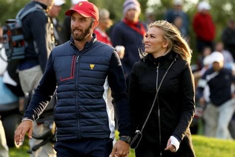 Paulina Gretzky Bio Wiki Net Worth Married Husband