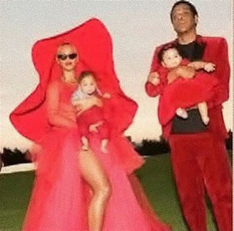 He lives a happy life with his family in california, united states of america. View 27+ Beyonce Twins 2020 Age