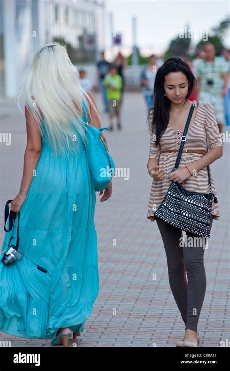 Chicas Ucranianas Fotografías E Imágenes De Alta Resolución Alamy