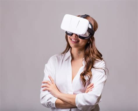 Asian Woman In Virtual Reality Headset Stock Image Image Of Girl Gray 71311357