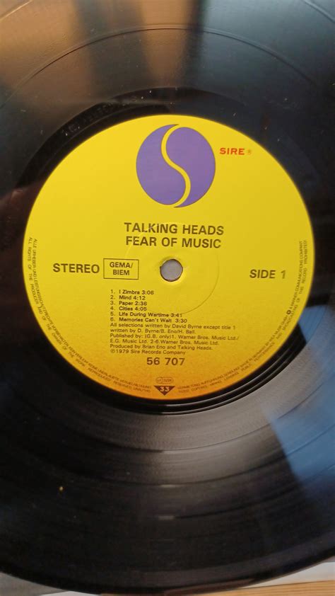 Talking Heads Fear Of Music Lp Toimintakeskuksen Verkkokauppa