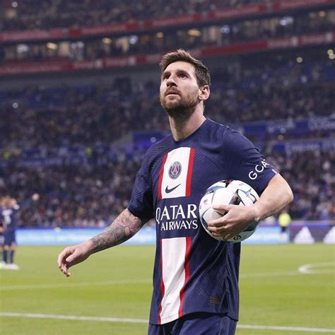 Lionel Messi Net Worth His Success Career Earnings And What He Owns