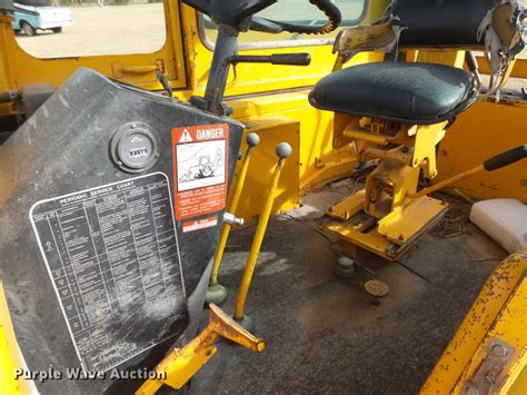 1980 John Deere 310a Backhoe In Ashland Ks Item Dc3781 Sold Purple