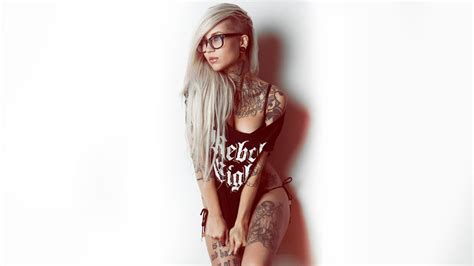 Pin By James T On Ink Spiration Girl Tattoos Tattoo Girl Wallpaper