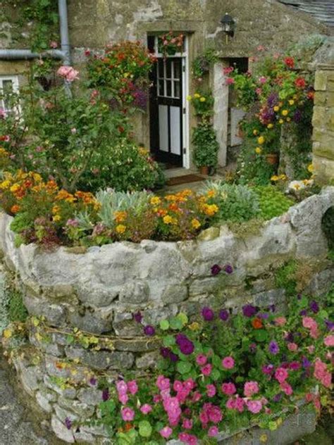 01 Beautiful Cottage Garden Ideas To Create Perfect Spot In 2020