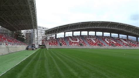 In 2008, following a derby, cfr won and obtained its first league title and universitatea relegated in liga ii, but this match was preceded by a corruption scandal. Stadion UTA Arad 23 Iunie 2020 (se apropie de final) - YouTube