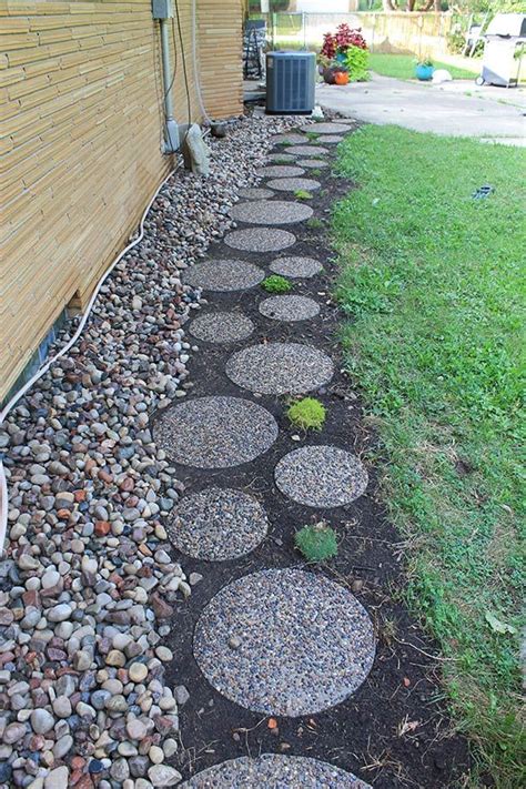 14 best Circular Stepping Stones in Landscape images on ...