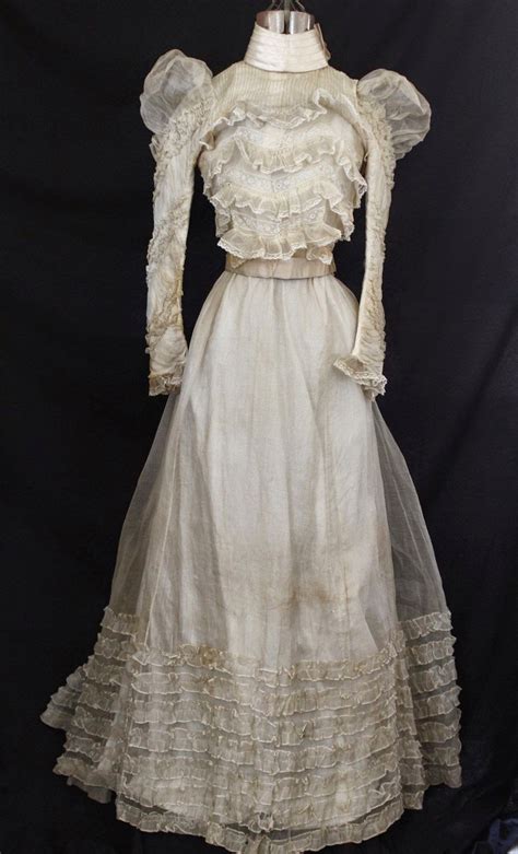All The Pretty Dresses Late 1890s White Dress
