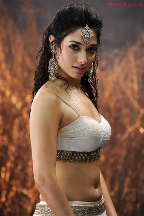 Tamanna Hd Hot Navel And Photos In Badrinath Movie Indian Actress