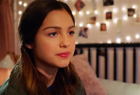 High School Musicals Olivia Rodrigo Makes Songwriting Debut In Episode