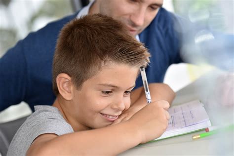 Lista útil Tips Para Ayudar A Tu Hijo A Hacer Las Tareas De La Escuela