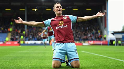 Chris Wood proves he's suited to the Premier League with Burnley goals | Stuff.co.nz
