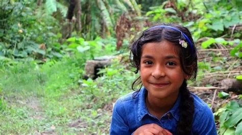 Seven Yr Old Indian Origin Girl Receives Global Recognition For