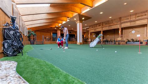 Largest Indoor Golf Centre Is Currently Looking For An Investor