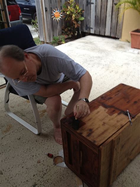 A wedding chest or trunk can differ in price owing to various characteristics — the average selling price 1stdibs is $3,054, while the lowest priced sells for $1 and the highest can go for as much as $989,645. Rustic Trunk or Treasure Chest
