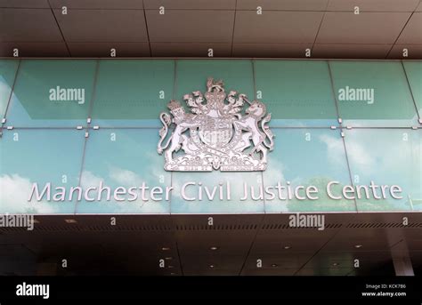 Manchester Civil Justice Centre Stock Photo Alamy