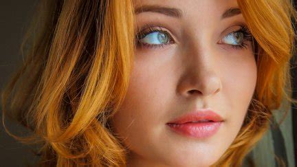 Women Model Redhead Long Hair Face Looking Away Valeria Kika
