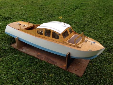 Veron Marlin Model Boat