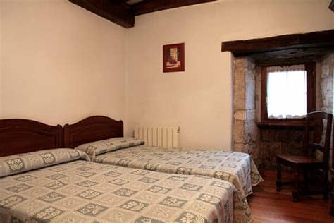 Casa rural paskalena ii está situada en el centro de la comunidad navarra y cerca de pamplona, lo cual hace que sea perfecta para realizar excursiones conociendo la comunidad foral. Casa Rural Juansinena | Nuin - Cuenca de Pamplona - Navarra