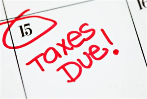 Learn all the important due dates for filing your 2020 taxes, and what to do if you can't pay on time. Tax Filing Deadline 2021