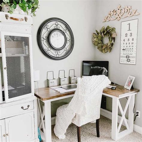 21 Farmhouse Home Office Ideas To Boost Your Productivity Farmhousehub