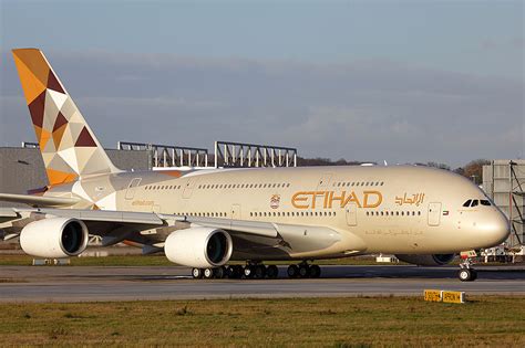 Uaes Etihad Airways Makes First Known Flight To Tel Aviv To Deliver