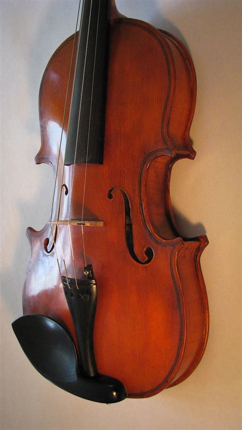 Violins Of Plymouth The Stradivarius Violin