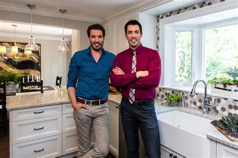Jonathan And Drew Property Brothers Designs Off White Kitchens Hgtv