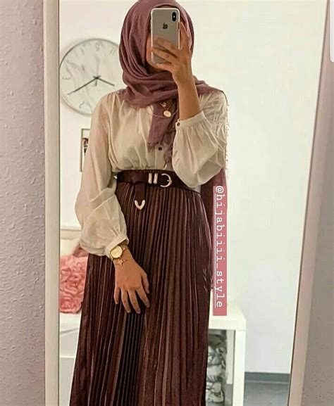 21 Modest Ways To Style Long Pleated Skirts With Hijab Fashion Zahrah