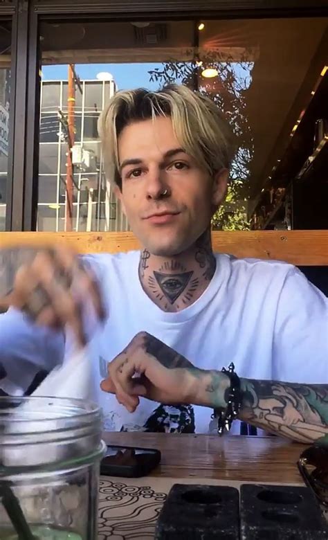𝘤𝘰𝘴𝘮𝘪𝘤𝘨𝘰𝘵𝘩 ♡ 𝘪𝘨 𝘢𝘮𝘺𝘣𝘵𝘰𝘳𝘳𝘦𝘴 Jesse Rutherford Jessie Rutherford The