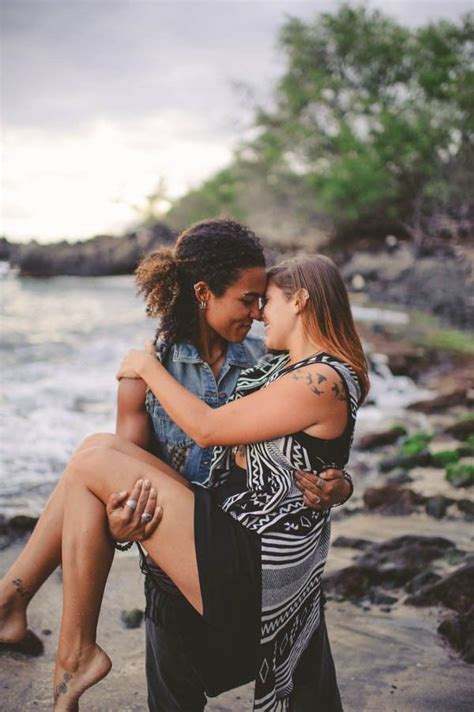 Steamy Island Engagement Photos In Makena Hi Junebug Weddings Cute Lesbian Couples Couple