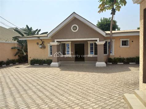 For Sale Spacious Bedroom Bungalow With Enough Space For Another