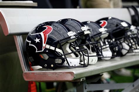 texans hire patriots scout james liipfert as college scouting director