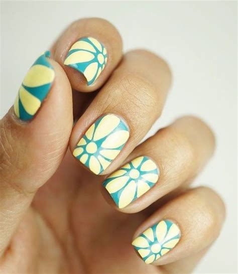 45 Easy Flower Nail Art Designs For Beginners Flower Nails Nail Art