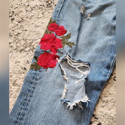Levis Jeans Levis 5 Floral Embroidered Distressed Cropped Taper