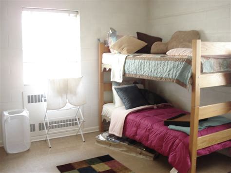 Pin By Typically Lena On College Dorm Room Designs Dorm Room