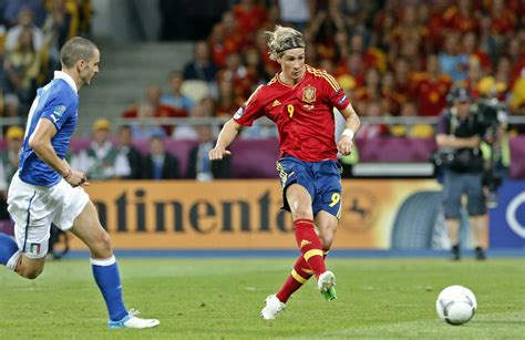 Spain 4 Italy 0 In 2012 In Kiev Fernando Torres Scores After 84