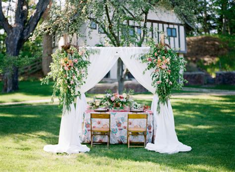 Private home garden weddings, orlando, florida. Summer Garden Wedding Ideas - Elizabeth Anne Designs: The ...