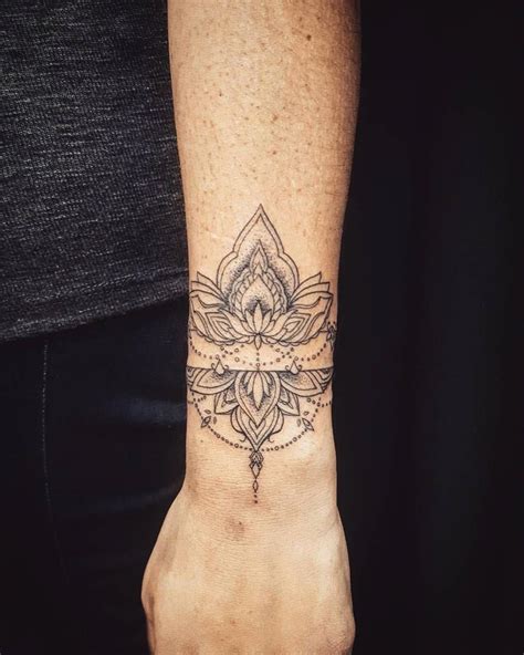 design-tattoo-mandalatattoo-mandala-wrist-tattoo,-cuff-tattoo,-wrist-band-tattoo