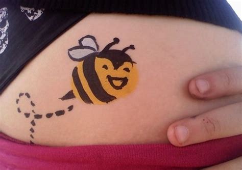 Cute Bumble Bee Cartoon Tattoos Bee Tattoo Tattoos Bumble Bee Cartoon