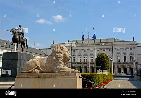 Presidential Palace Warsaw Poland Stock Photo Alamy