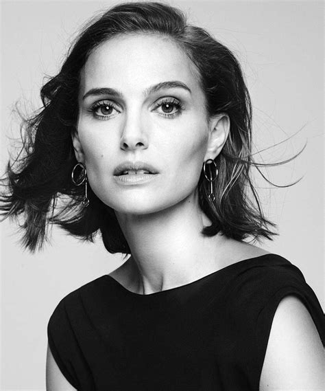 Natalie portman is an israeli actress, psychologist, director and producer with american nationality, and is recognized for having won the most important film awards: Natalie Portman - Movies, Bio and Lists on MUBI