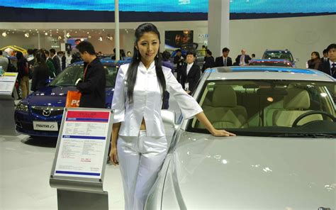 2012 beijing international auto show beautiful models wallpaper 01 preview