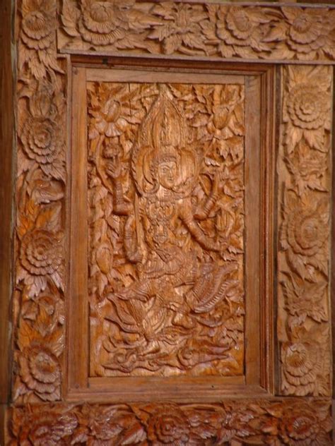 Nickas Thai Wood Carving Masterclass