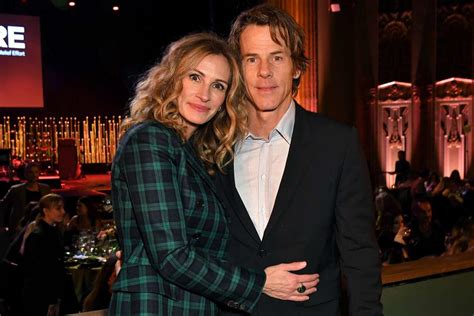 Julia Roberts Shares Rare Photo On Instagram With Husband Danny Moder