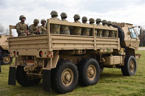 El Ej Rcito Incorpor Camiones Militares Oshkosh Argentina Gob Ar