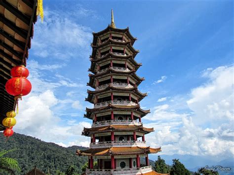 清水岩庙) is a chinese temple in genting highlands, pahang, malaysia. Why to Visit Chin Swee Caves Temple When in Genting Highlands