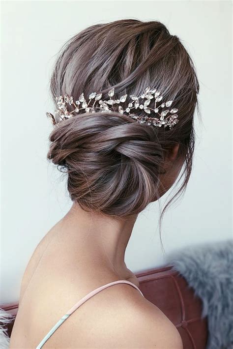 Ah, the eternal dilemma about how to do your hair for a wedding. 25 ELEGANT WEDDING HAIRSTYLES FOR GENTLE BRIDES - My ...