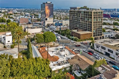 9111 9113 W Sunset Blvd West Hollywood Ca 90069 Office For Lease