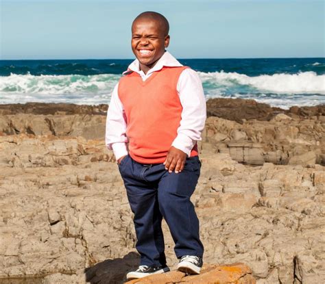 What Are The Symptoms Of Dwarfism With Pictures